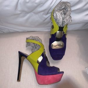 Jessica Simpson Bendie heels